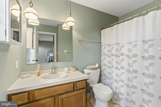1819 WEXFORD RD, Palmyra, PA 17078