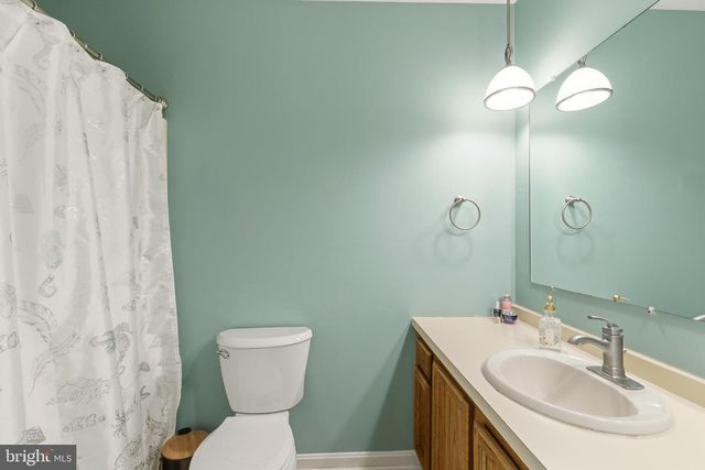 1819 WEXFORD RD, Palmyra, PA 17078