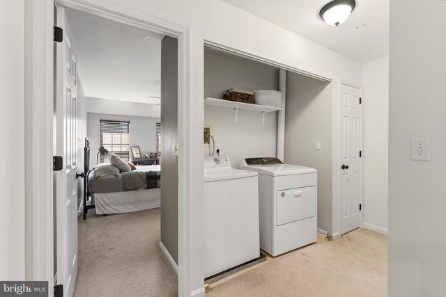 1819 WEXFORD RD, Palmyra, PA 17078