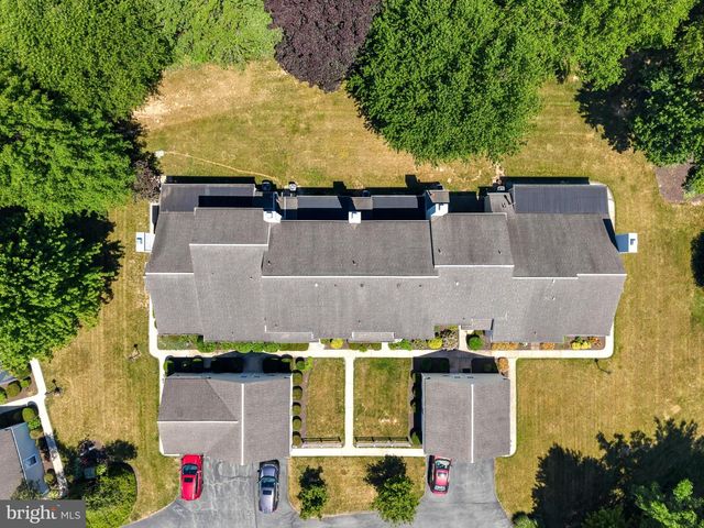 1819 WEXFORD RD, Palmyra, PA 17078