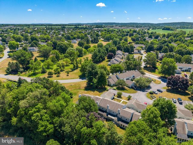1819 WEXFORD RD, Palmyra, PA 17078