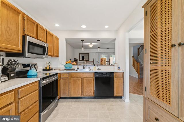 1819 WEXFORD RD, Palmyra, PA 17078