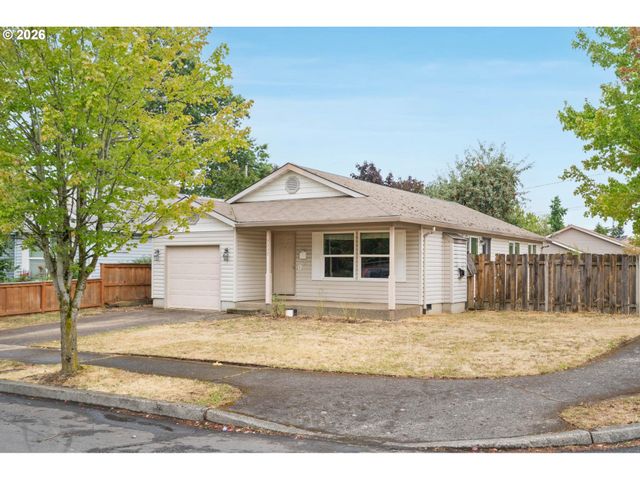 9339 Se MADISON St, Portland, OR 97216