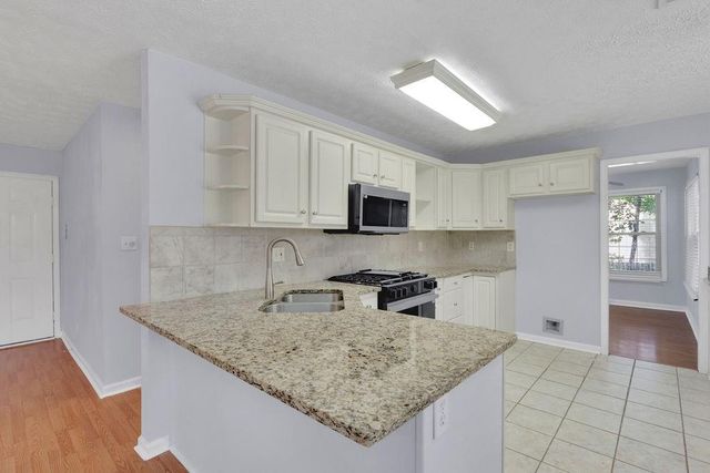 5235 Arbor View Way, Sugar Hill, GA 30518