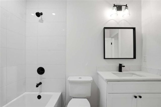 2940 Cloverhurst Drive, Atlanta, GA 30344