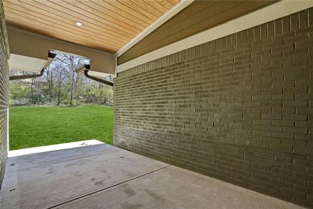 2940 Cloverhurst Drive, Atlanta, GA 30344