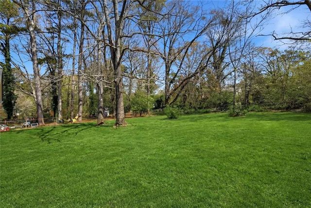 2940 Cloverhurst Drive, Atlanta, GA 30344