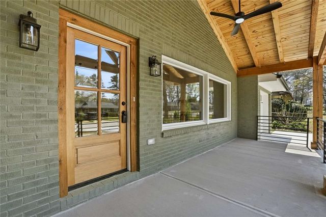 2940 Cloverhurst Drive, Atlanta, GA 30344