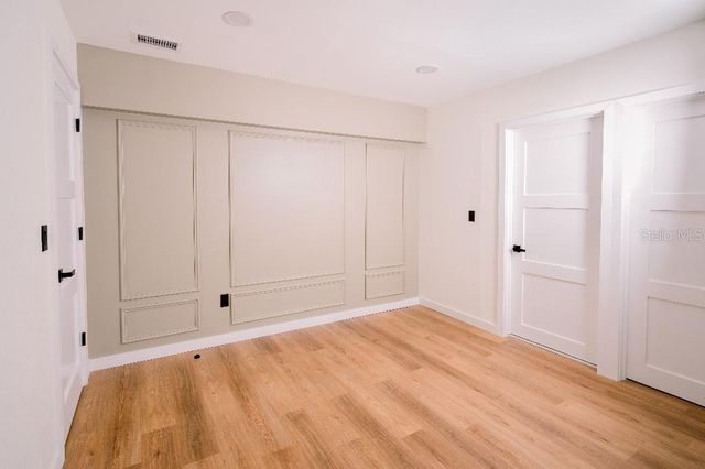 219 S CORONA AVENUE, Clearwater, FL 33765