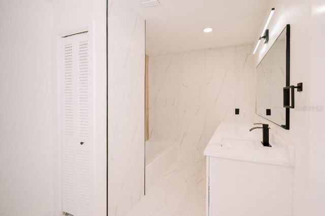 219 S CORONA AVENUE, Clearwater, FL 33765