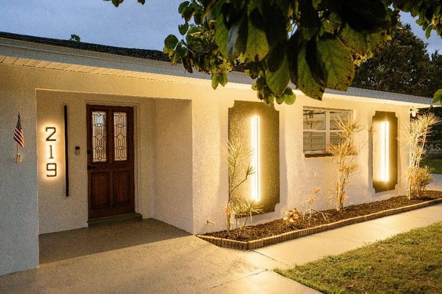 219 S CORONA AVENUE, Clearwater, FL 33765