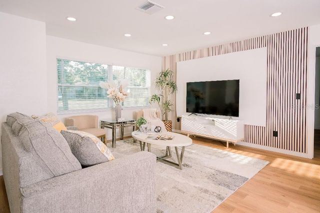 219 S CORONA AVENUE, Clearwater, FL 33765