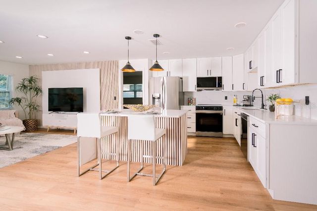 219 S CORONA AVENUE, Clearwater, FL 33765