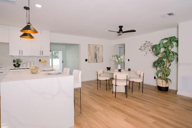 219 S CORONA AVENUE, Clearwater, FL 33765