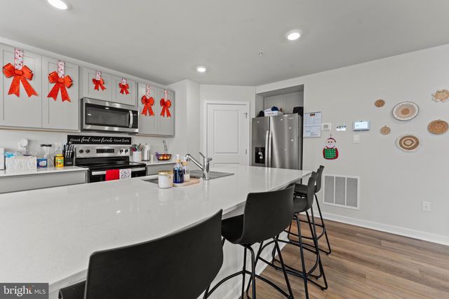 140 WOOD WALK AVE, La Plata, MD 20646