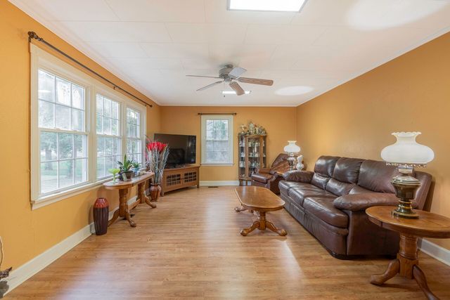 230 Washington Road, Rossville, GA 30741