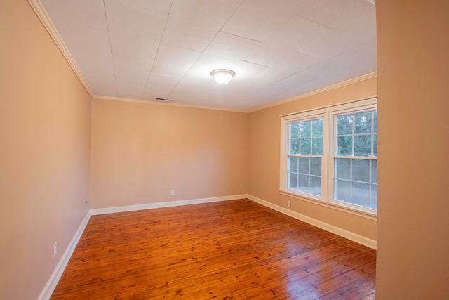 230 Washington Road, Rossville, GA 30741