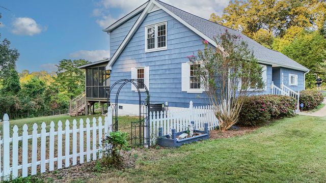 230 Washington Road, Rossville, GA 30741
