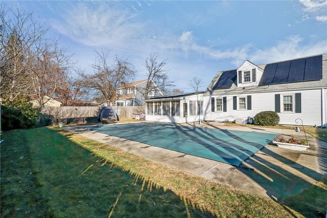 20 Maryland Drive, West Warwick, RI 02893