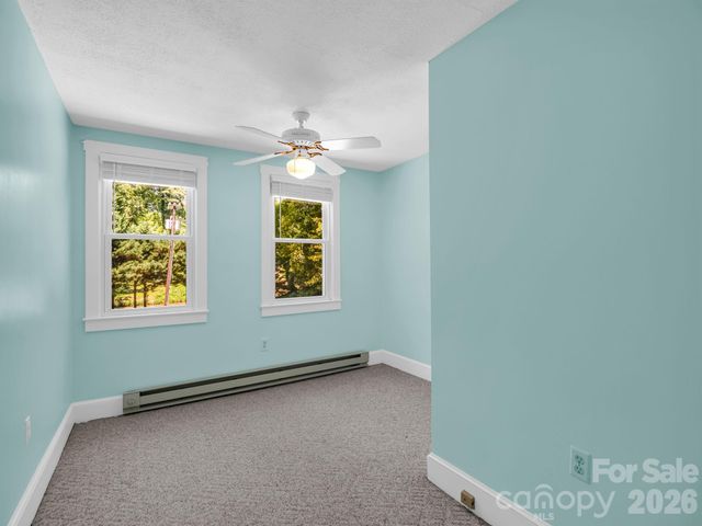 102 Little House Road, Tryon, NC 28782