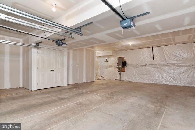 1408 ANN LN, Mechanicsburg, PA 17055