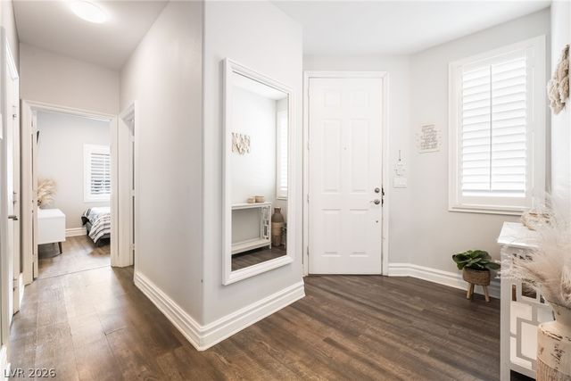 9762 Valmeyer Avenue, Las Vegas, NV 89148