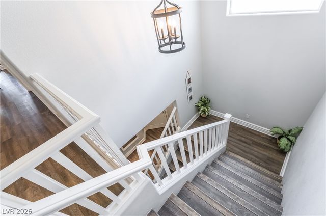9762 Valmeyer Avenue, Las Vegas, NV 89148