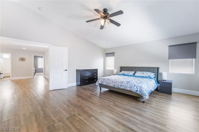 9762 Valmeyer Avenue, Las Vegas, NV 89148