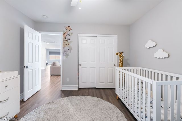 9762 Valmeyer Avenue, Las Vegas, NV 89148