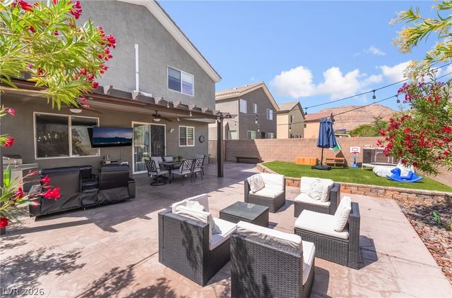 9762 Valmeyer Avenue, Las Vegas, NV 89148