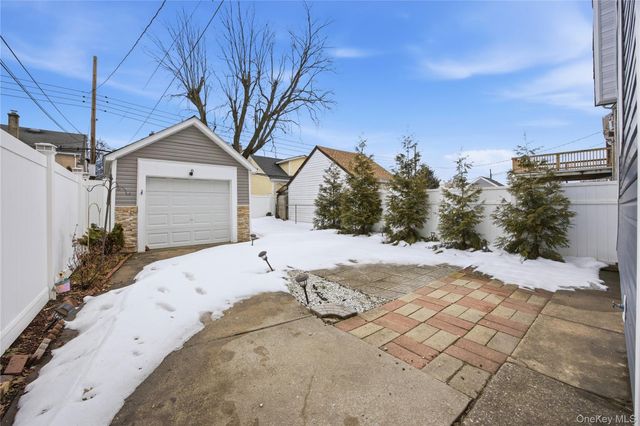 93-31 215th Street, Queens Village, NY 11428