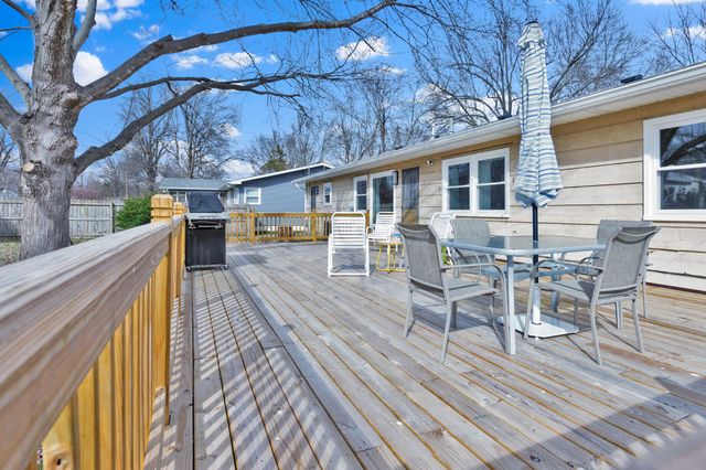 2323 S Hampton Avenue, Springfield, MO 65807