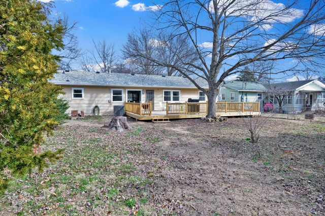 2323 S Hampton Avenue, Springfield, MO 65807
