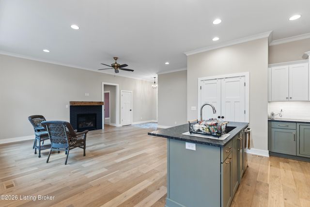 3222 Catalpa Farms Dr, Louisville, KY 40023