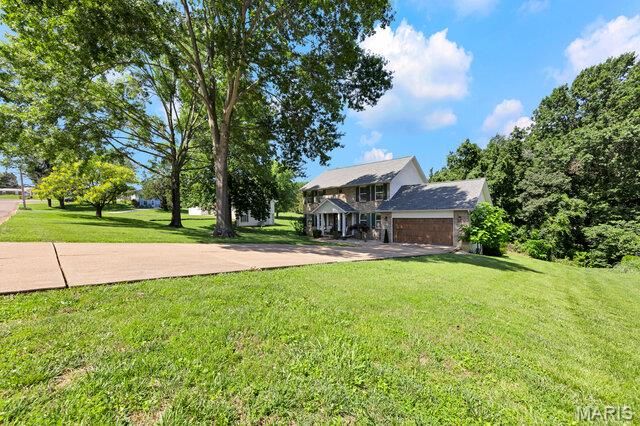 18 Hoffert Street, Union, MO 63084