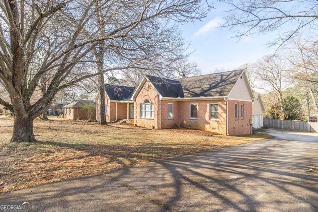 108 Covey Run Drive, Warner Robins, GA 31088