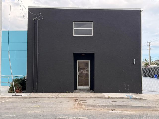 1200 Clare Avenue, West Palm Beach, FL 33401