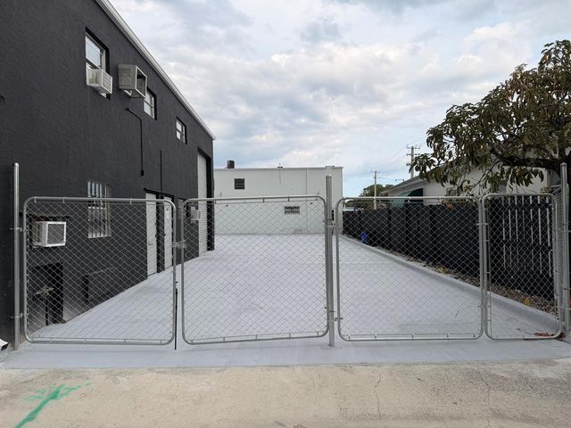 1200 Clare Avenue, West Palm Beach, FL 33401