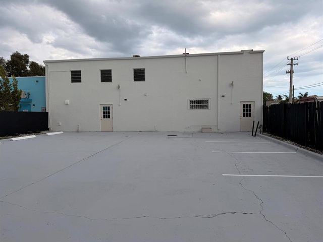 1200 Clare Avenue, West Palm Beach, FL 33401