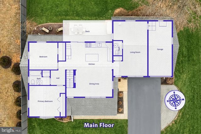 2202 WINDSOR RD, Windsor, PA 17366