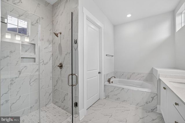 9605 VICTORIA PARK DR, Upper Marlboro, MD 20772