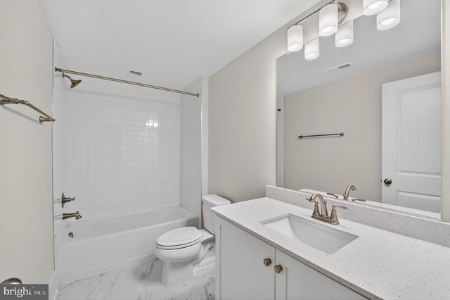 9605 VICTORIA PARK DR, Upper Marlboro, MD 20772