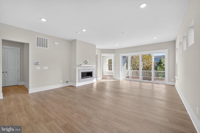 9605 VICTORIA PARK DR, Upper Marlboro, MD 20772