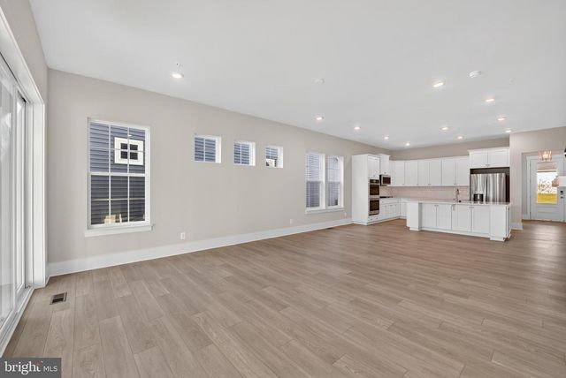 9605 VICTORIA PARK DR, Upper Marlboro, MD 20772