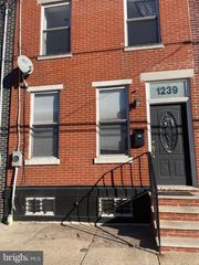 1239 S 19TH ST, Philadelphia, PA 19146