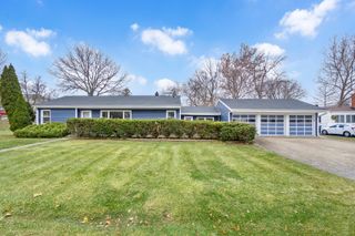 5522 PERSHING Avenue, Downers Grove, IL 60515