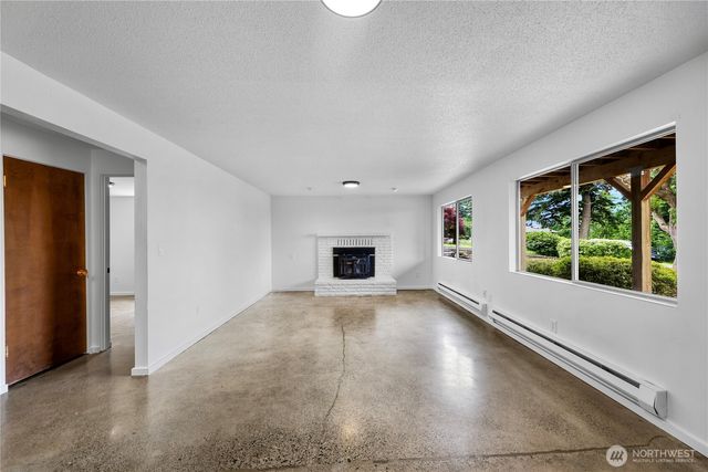 2536 Island View Lane, Lummi Island, WA 98262