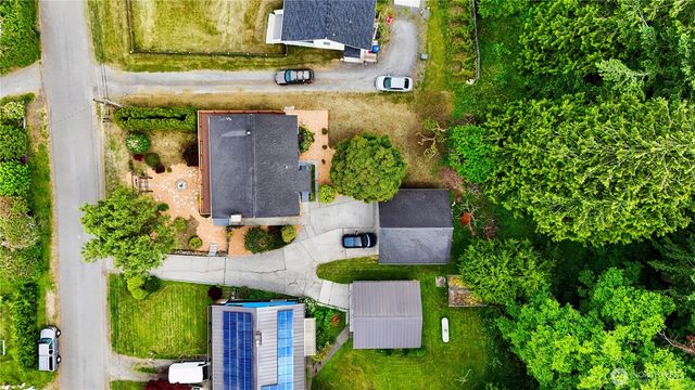 2536 Island View Lane, Lummi Island, WA 98262