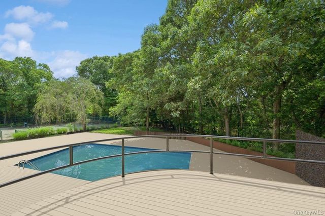 61 Hidden Cove Court, Southampton, NY 11968