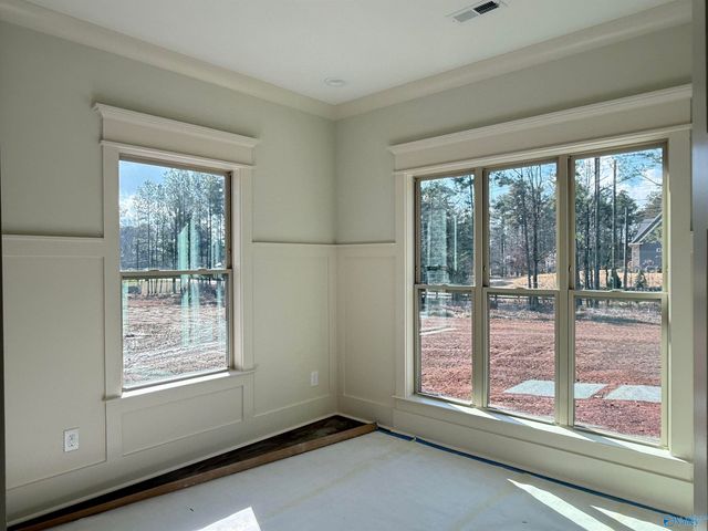 28 Bluff Creek, Huntsville, AL 35803